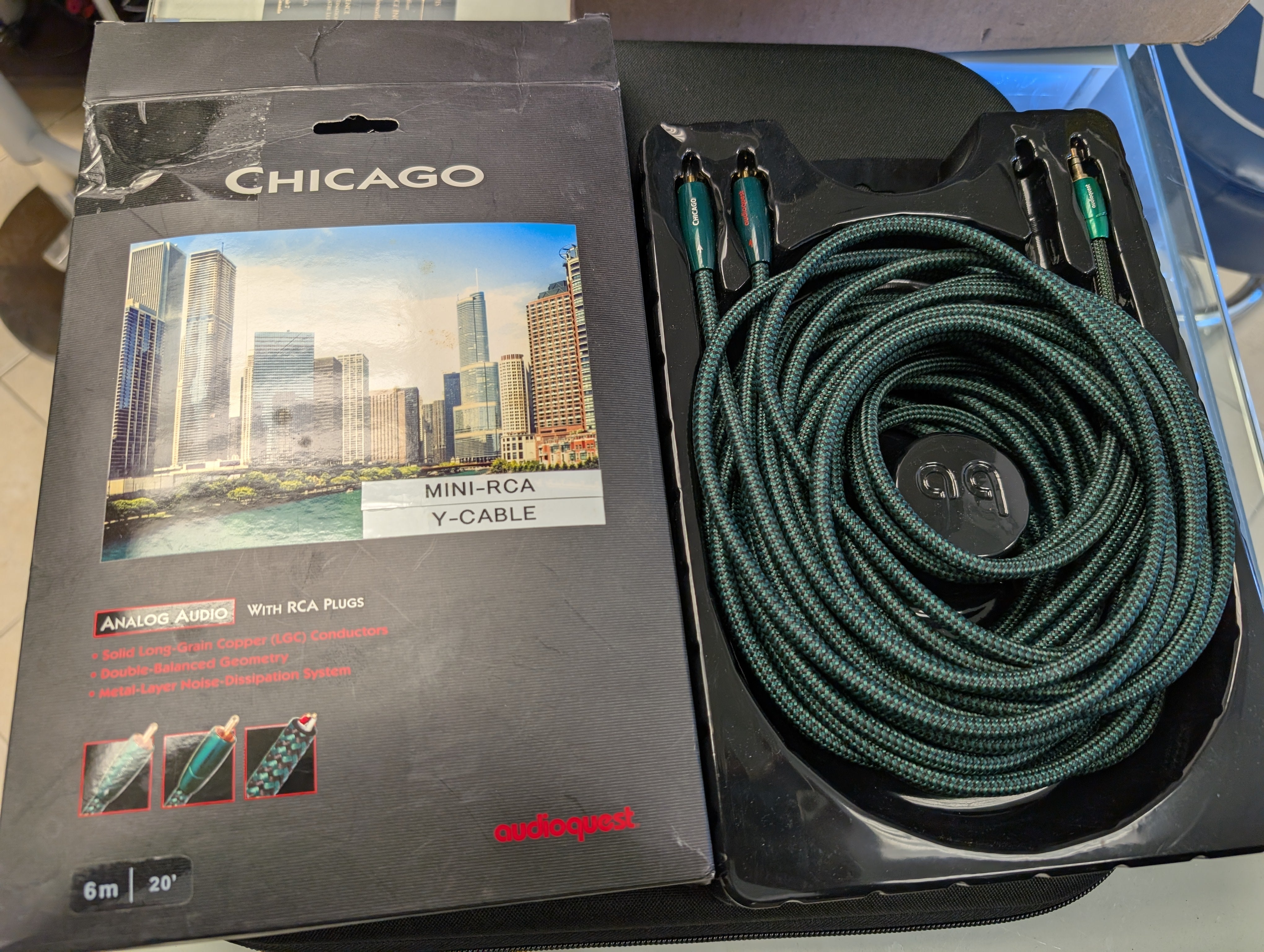 Audioquest Chicago Mini-RCA Y Cable 6m (Demo)